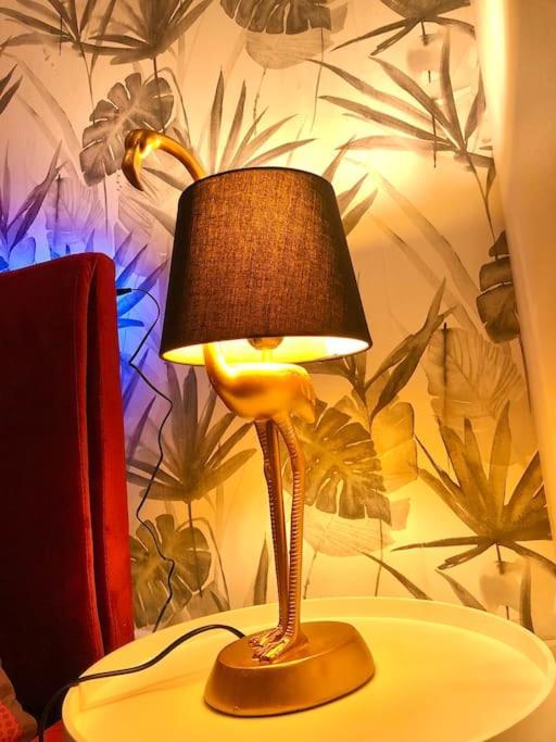La Lover'S Jungle Pont-Sur-Yonne Экстерьер фото
