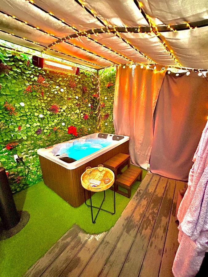 La Lover'S Jungle Pont-Sur-Yonne Экстерьер фото